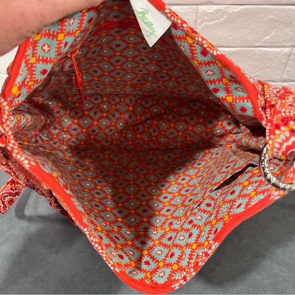 Vera Bradley paprika pattern saddle up crossbody bag LIKE NEW - Picture 14 of 15